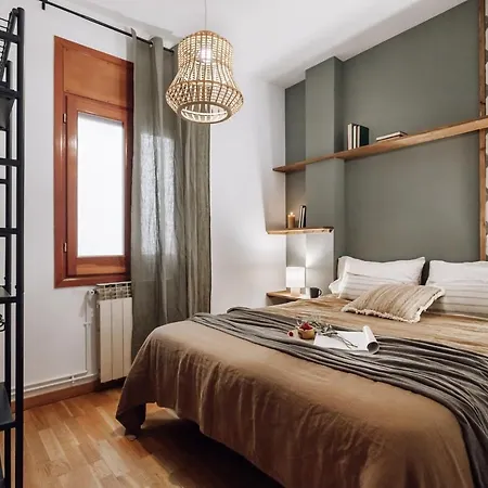 Spacest - Carrer Del Francoli A Barcelona